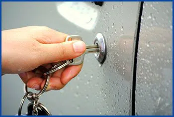 Wyoming OH Locksmiths Store Wyoming, OH 513-620-5498 - 18-car-unlock